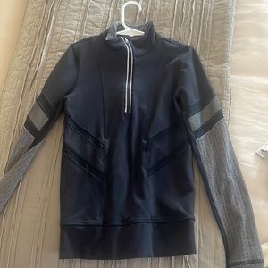 Ivivva long sleeve pullover jacket
